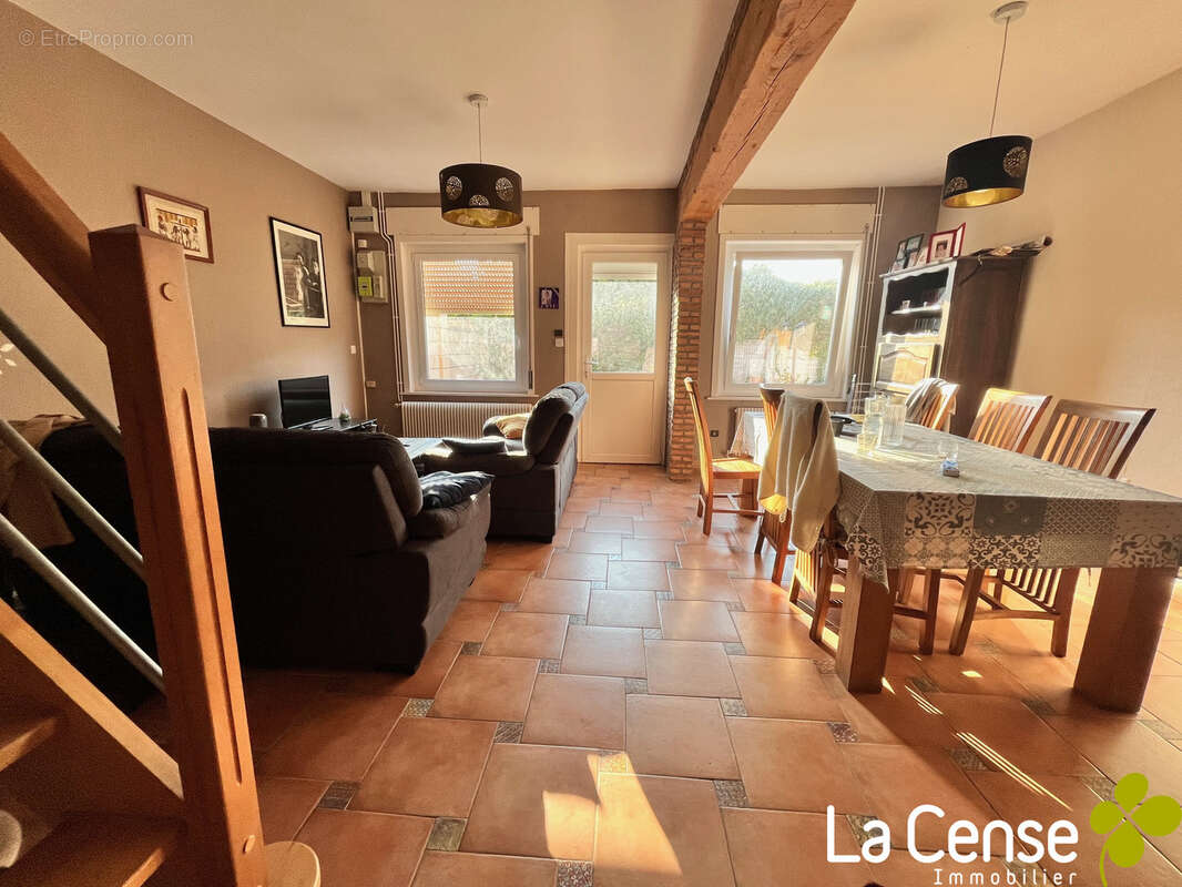 Maison à CHERENG
