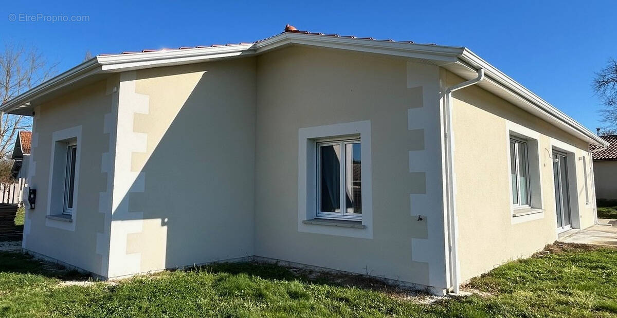 Maison à MIOS