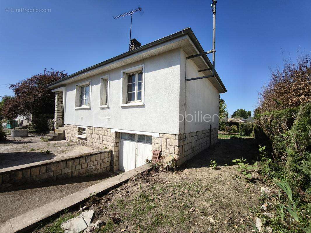 Maison à POILLY-LEZ-GIEN
