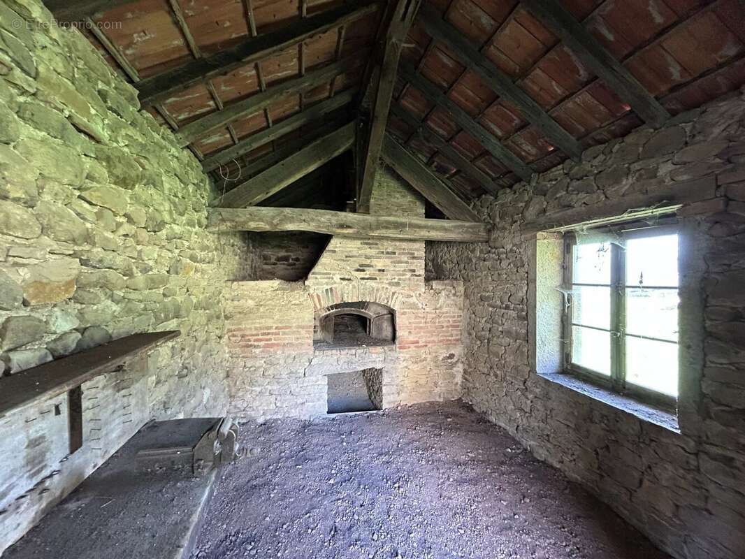 Maison à CLUNY