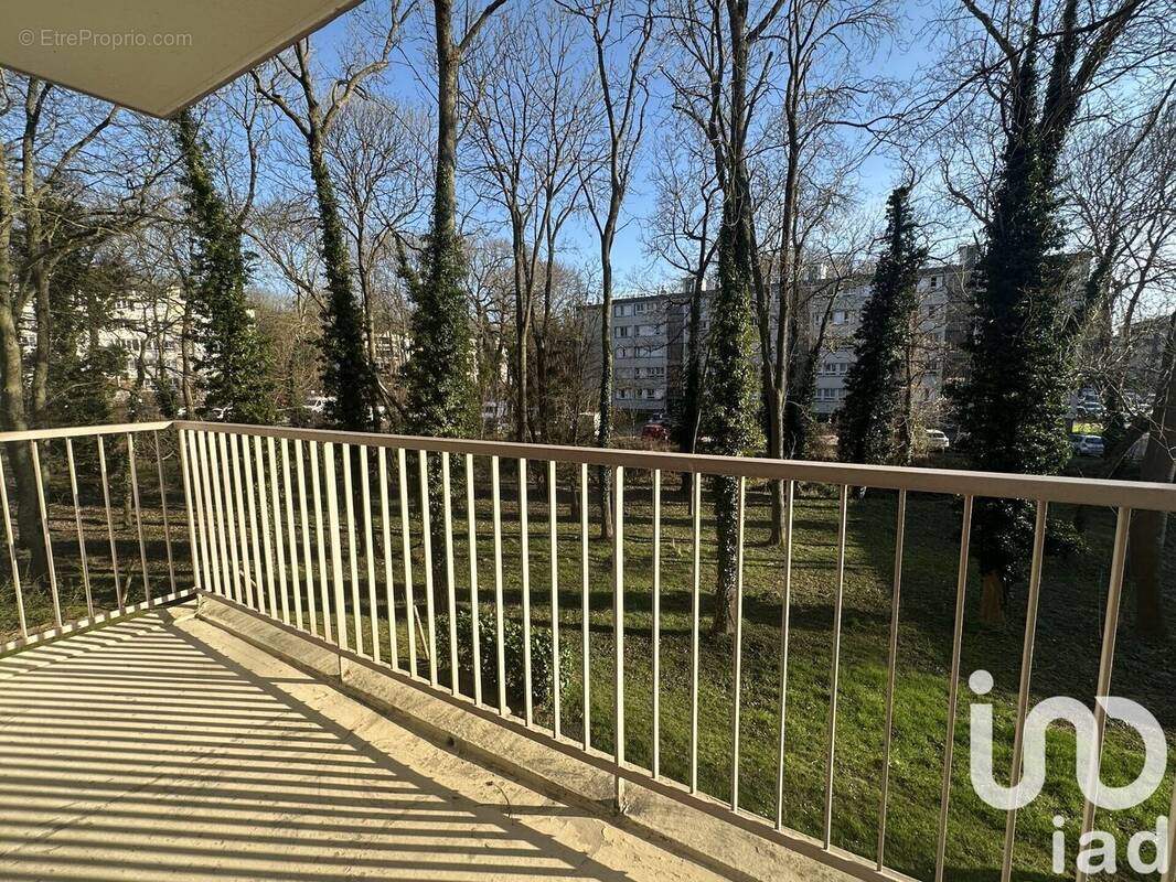 Photo 1 - Appartement à SAINT-MICHEL-SUR-ORGE