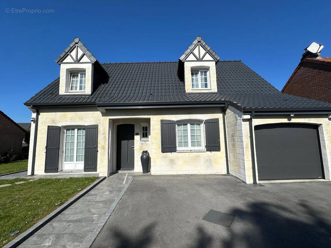 Photo 1 - Maison à ELEU-DIT-LEAUWETTE