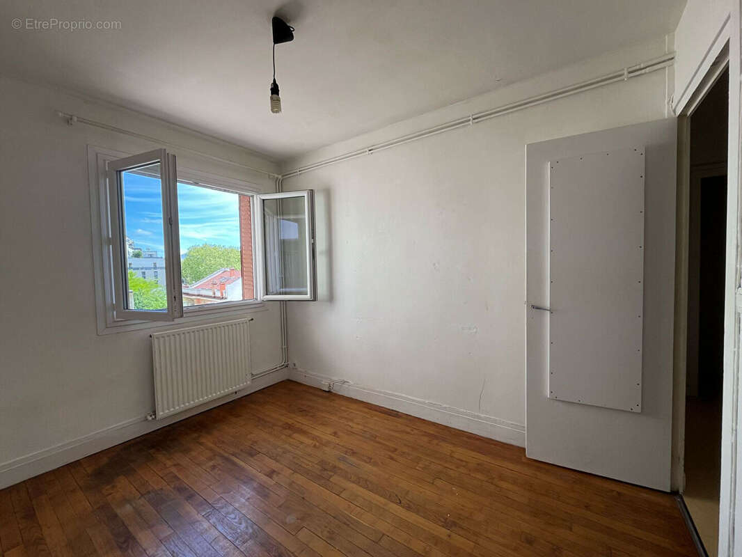 Appartement à LYON-8E