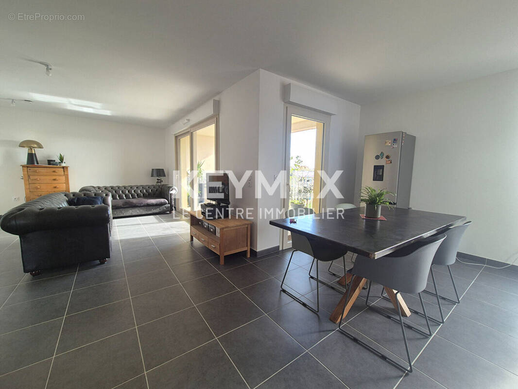 Appartement à HYERES