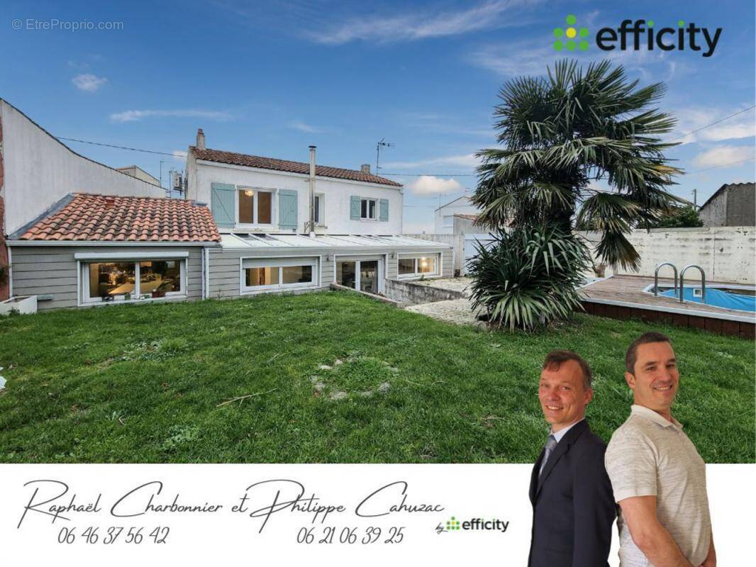 Maison à CHARRON
