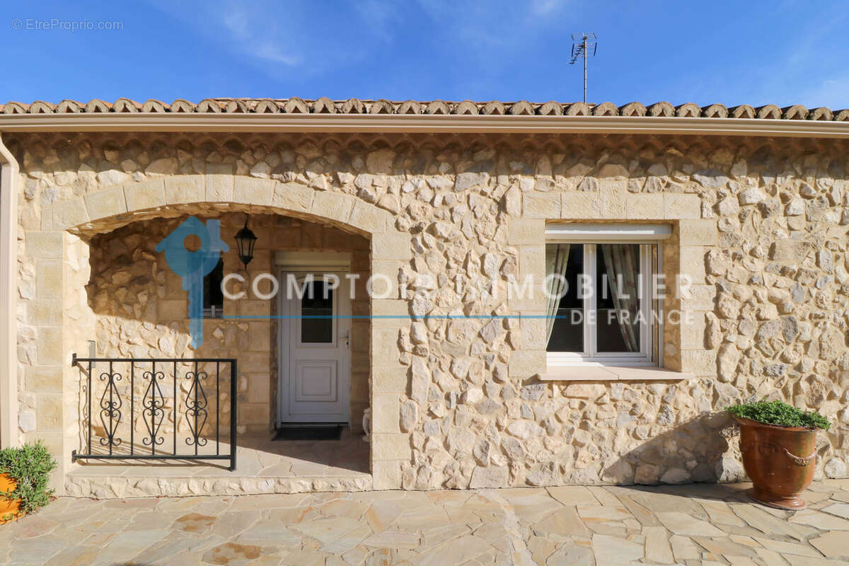 Maison à SERVIERS-ET-LABAUME