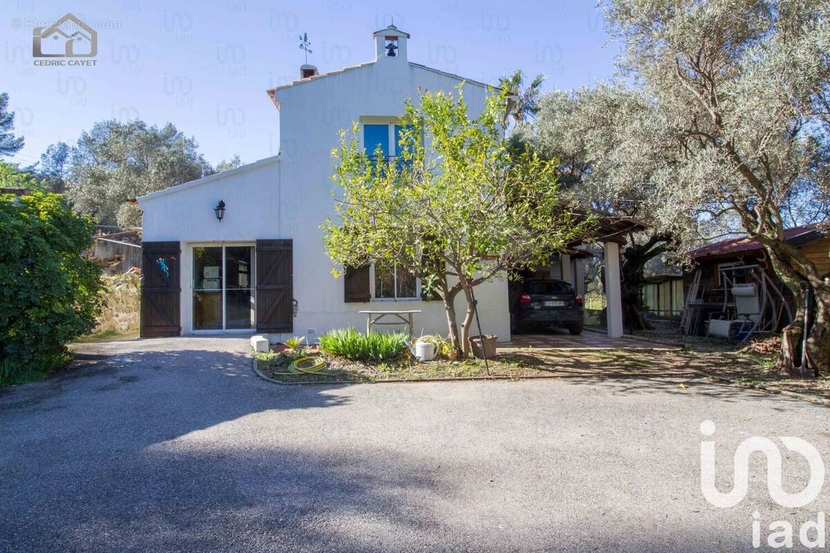 Photo 1 - Maison à SOLLIES-PONT