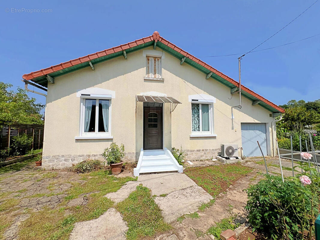Maison à SAINT-MICHEL