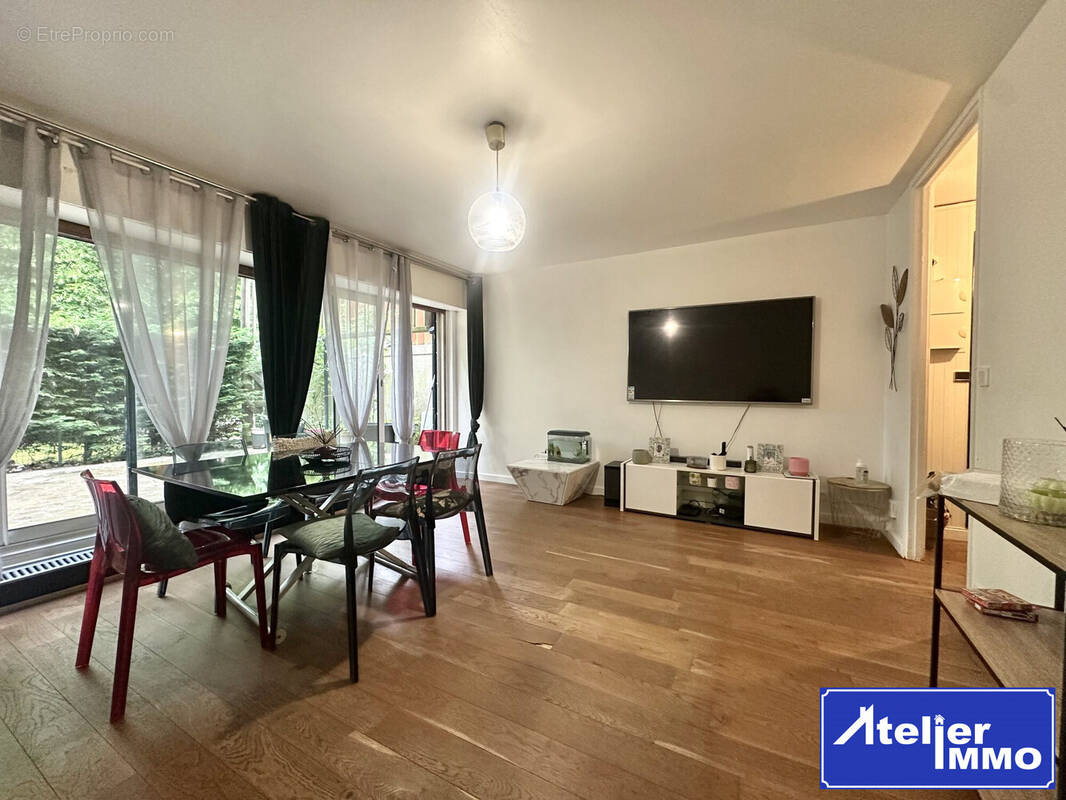 Appartement à BOUSSY-SAINT-ANTOINE