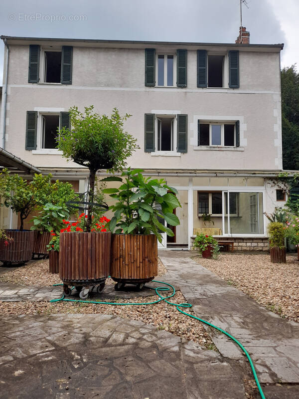 Maison à NEUVY-SUR-LOIRE