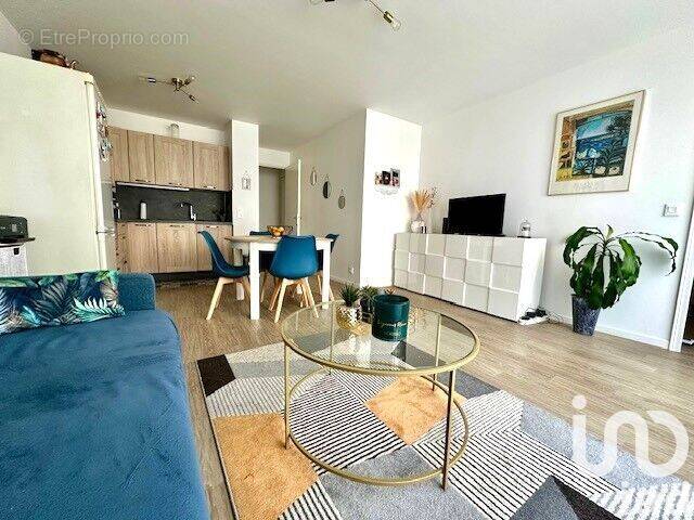 Photo 1 - Appartement à TAVERNY