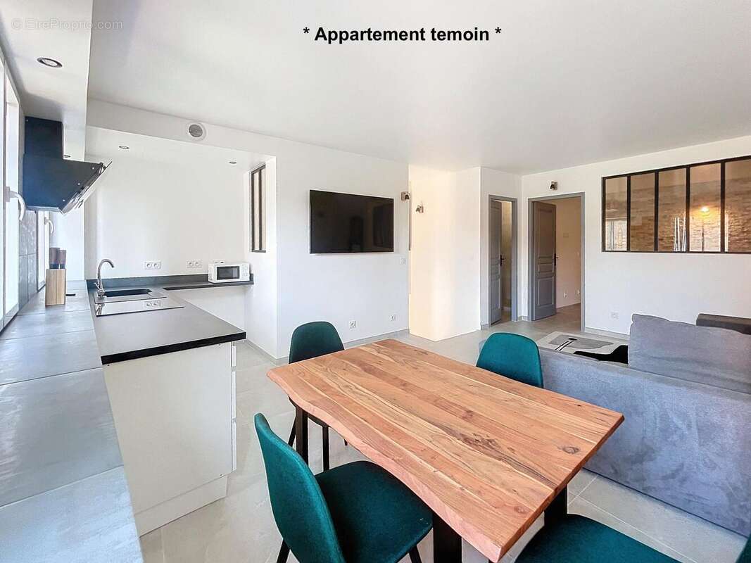 Photo 2 - Appartement à BAGNOLS-EN-FORET