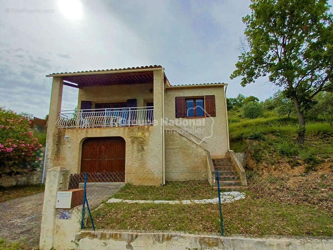 Maison à CORBIERES