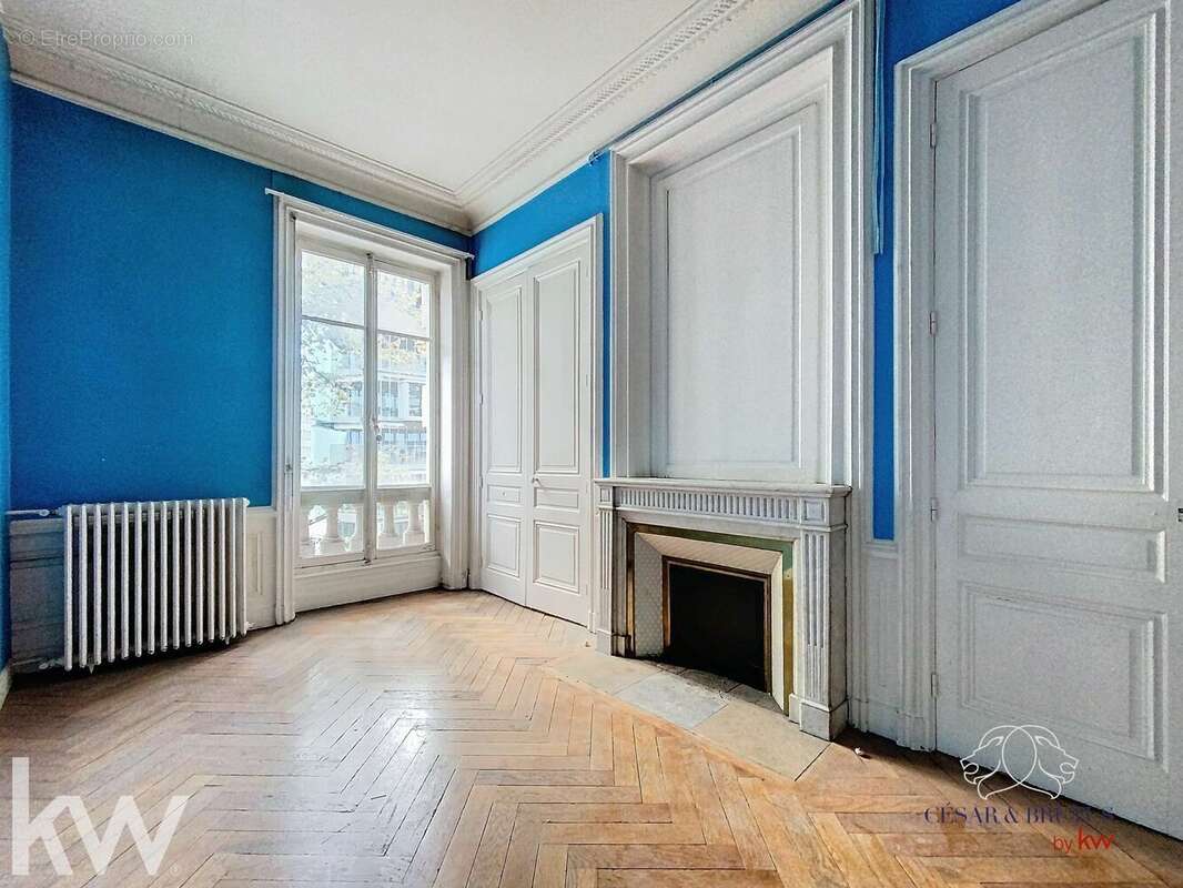 Appartement à LYON-6E