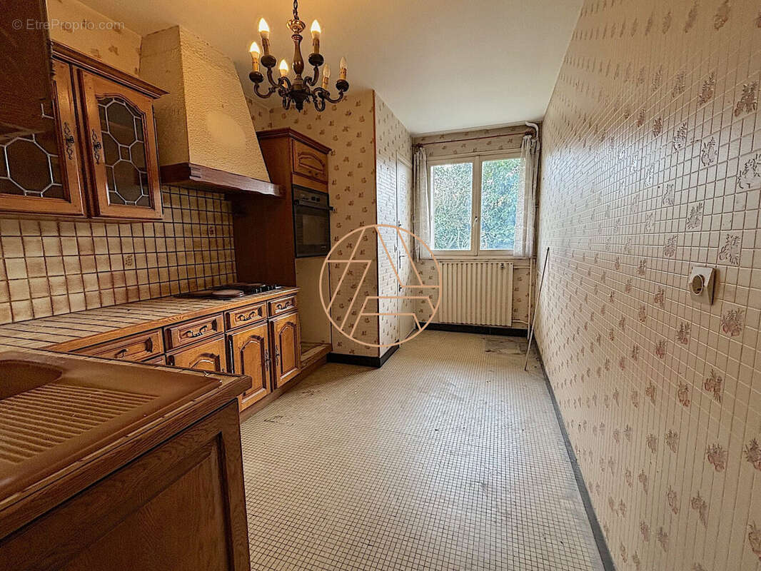 Appartement à SAINT-MAUR-DES-FOSSES
