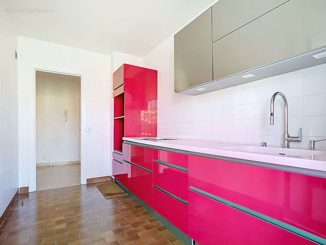 Appartement à VALLAURIS
