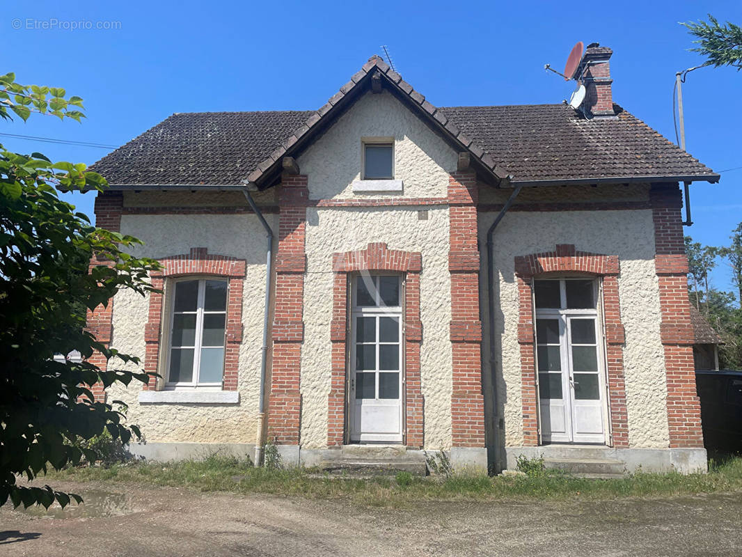 Maison à SALBRIS