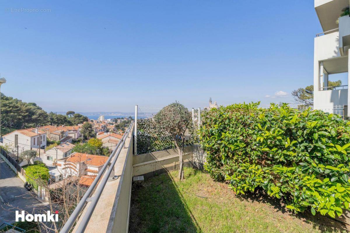 Appartement à MARSEILLE-7E