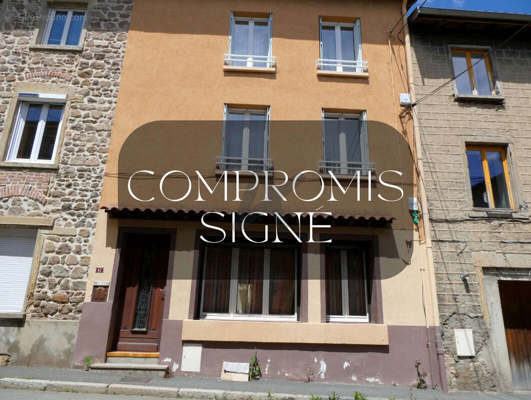 Maison à SAINT-LAURENT-DE-CHAMOUSSET