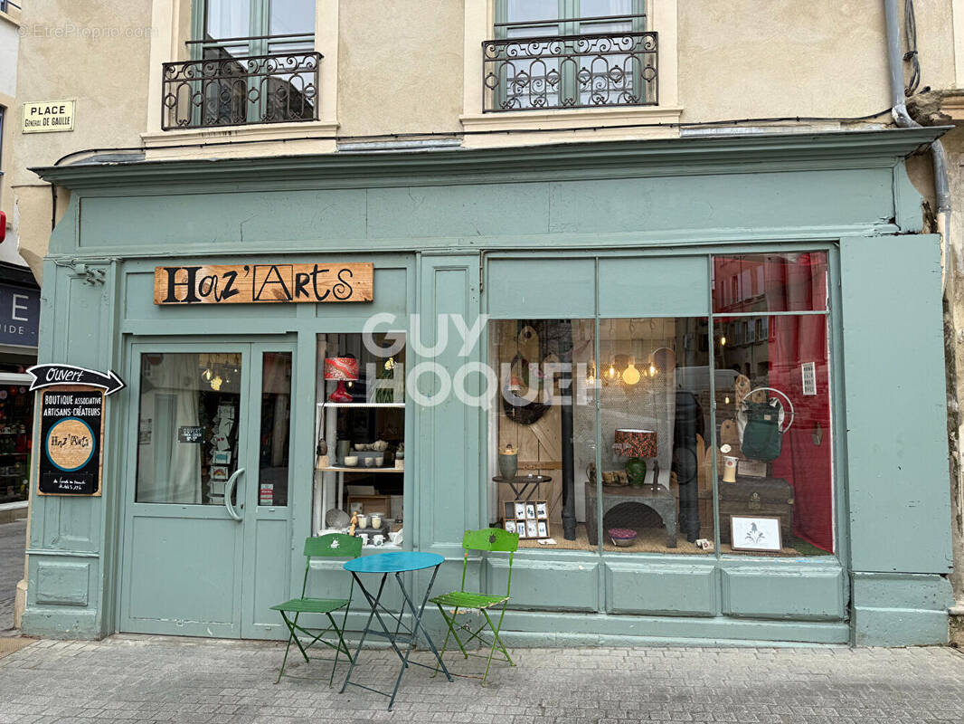 Commerce à CREST
