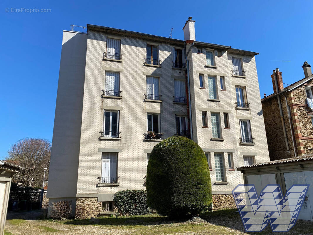 Appartement à JUVISY-SUR-ORGE