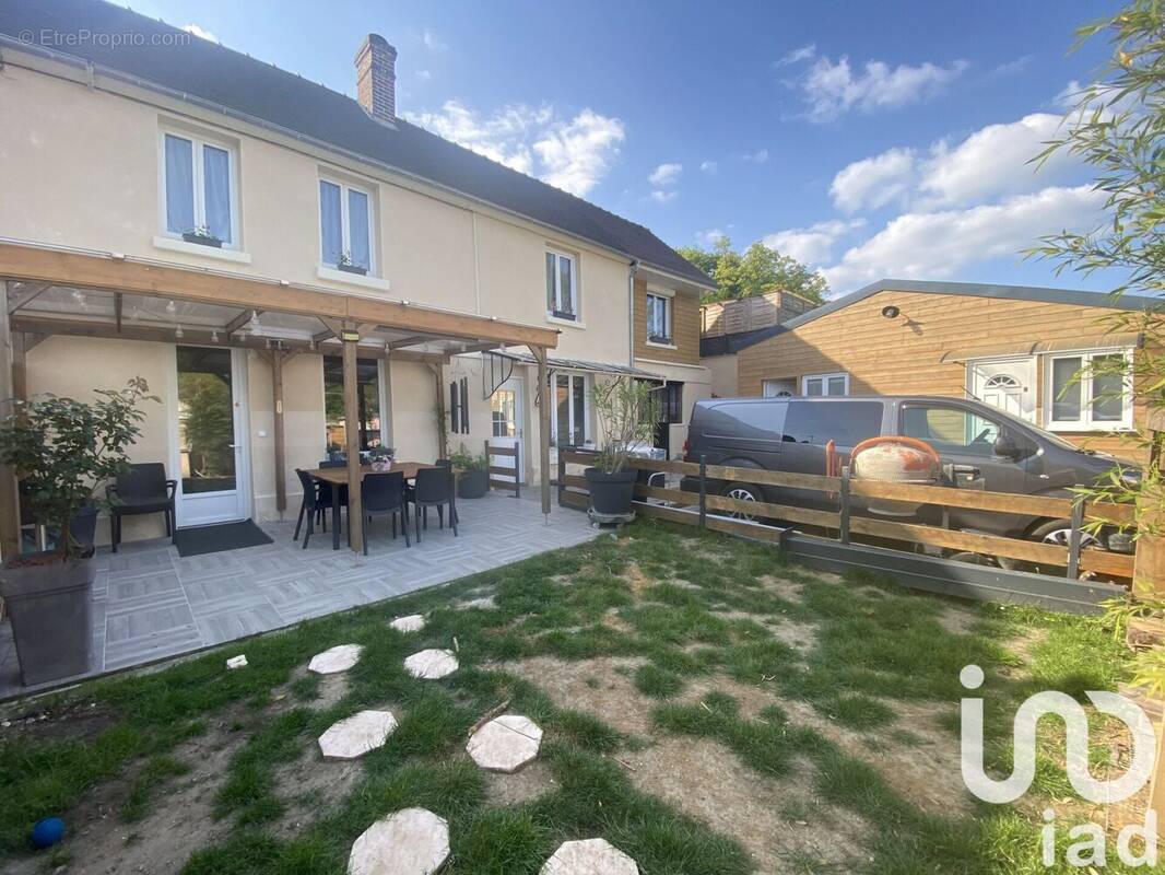 Photo 1 - Maison à BETHISY-SAINT-PIERRE