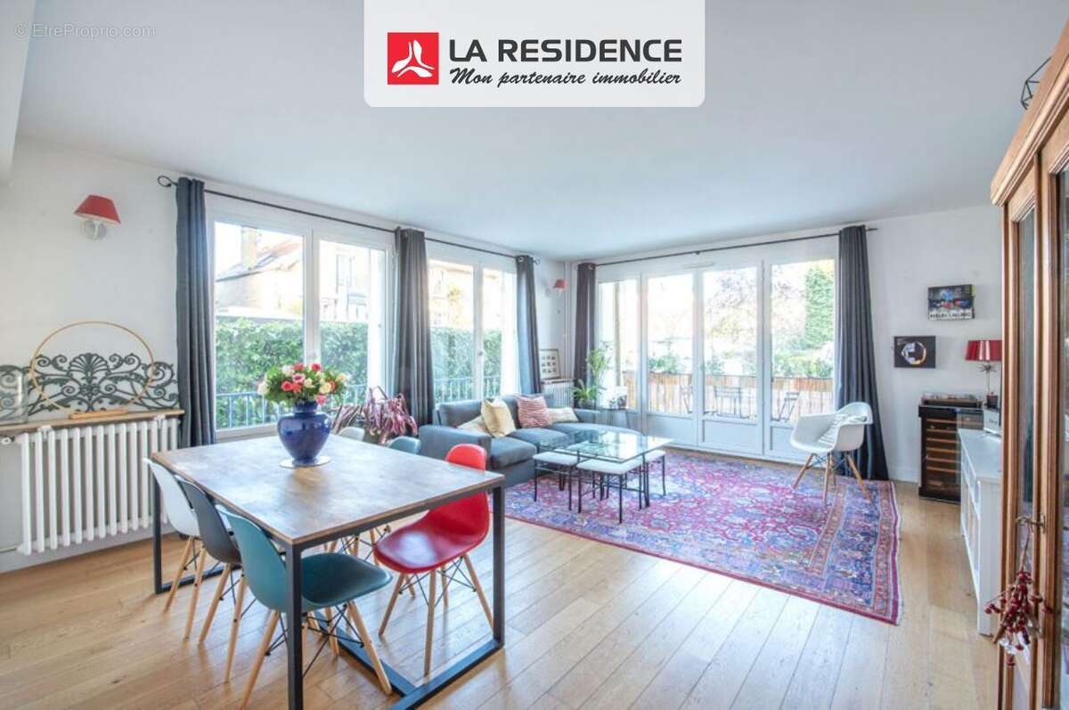 Appartement à VERSAILLES