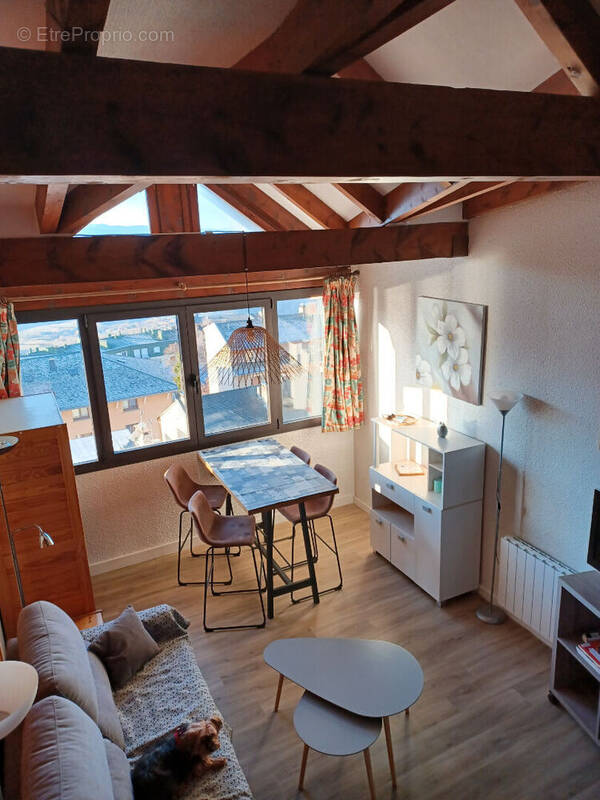 Appartement à FONT-ROMEU-ODEILLO-VIA
