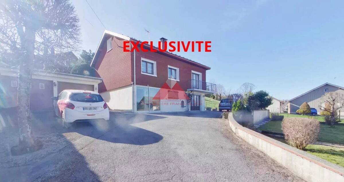 Maison à SAINT-LAURENT-EN-GRANDVAUX
