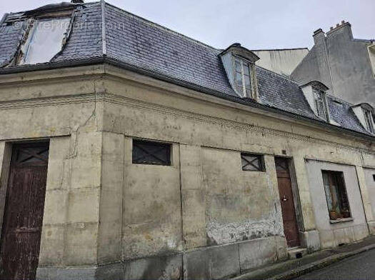 Maison à MEULAN