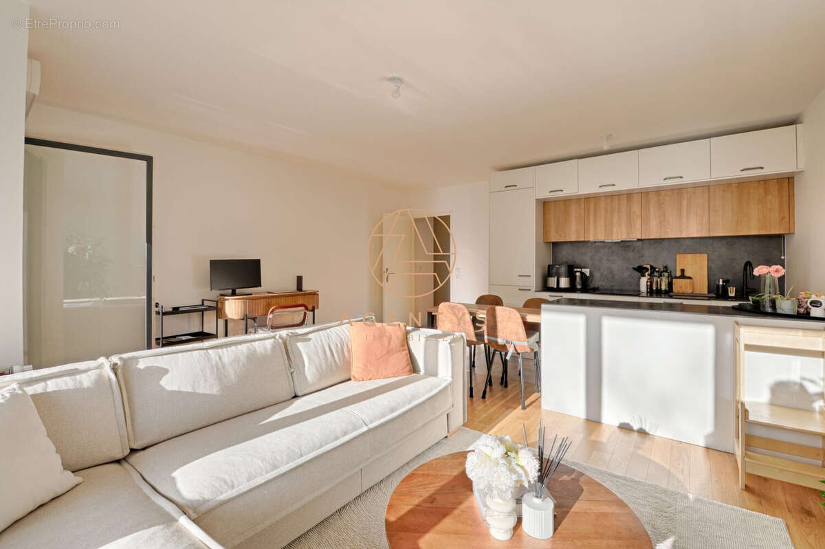Appartement à SAINT-MAUR-DES-FOSSES