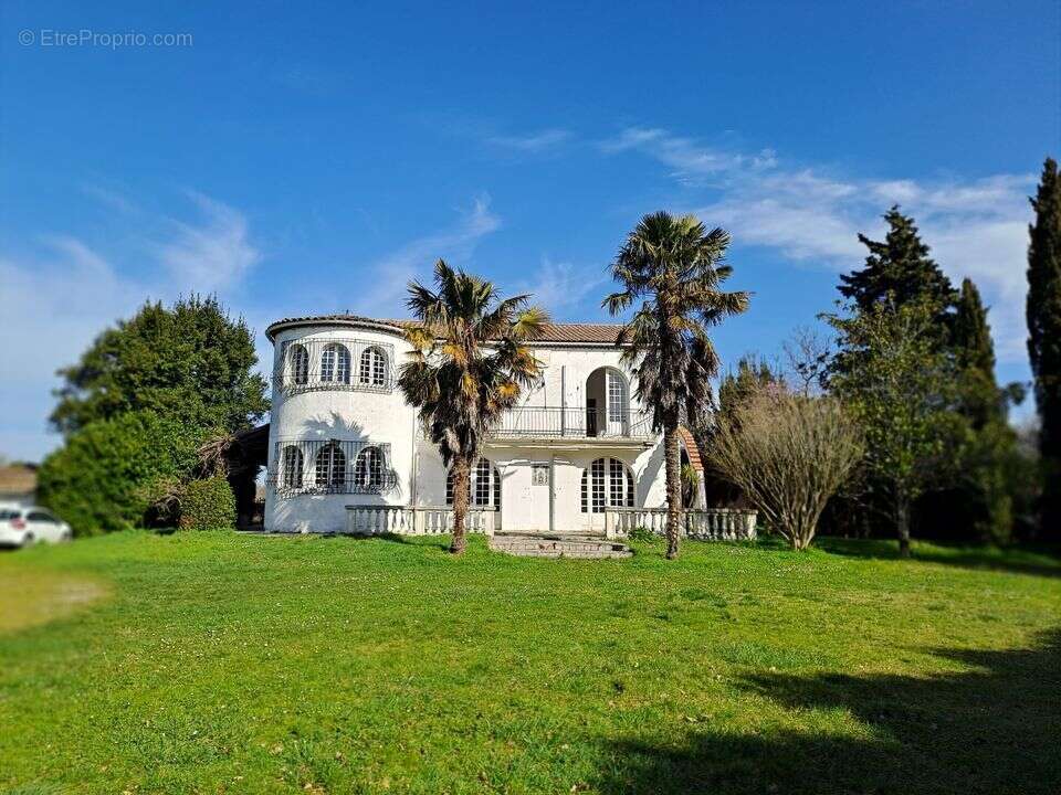 Maison à PAUILLAC