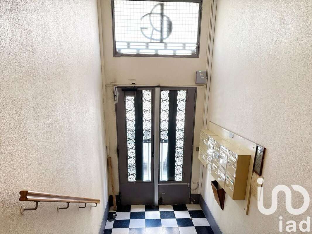 Photo 2 - Appartement à AVIGNON