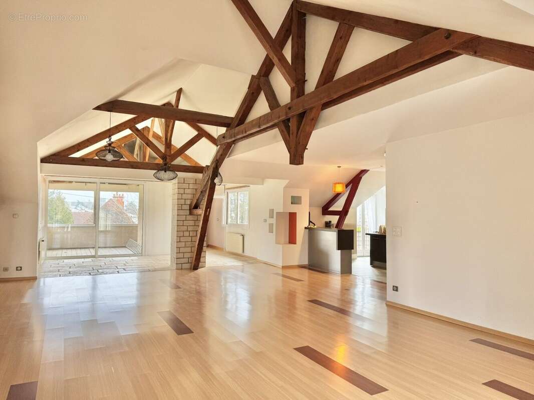 Appartement à NUITS-SAINT-GEORGES