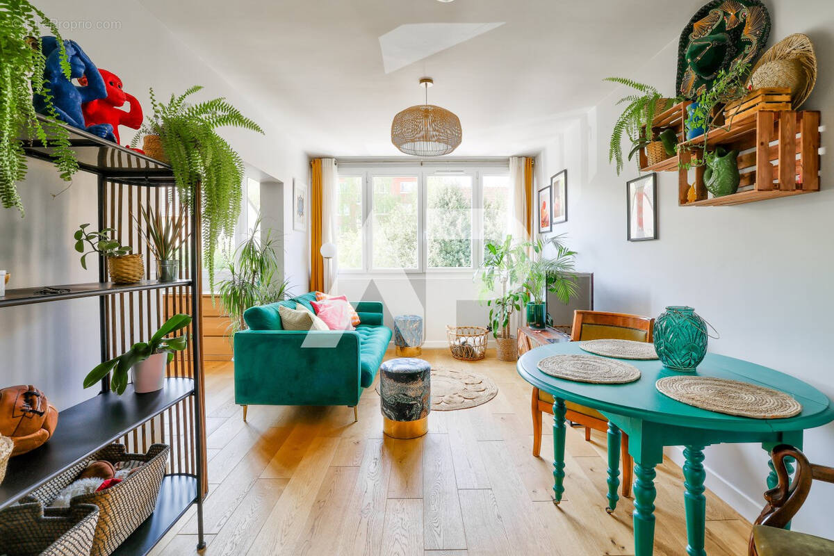 Appartement à CHATILLON