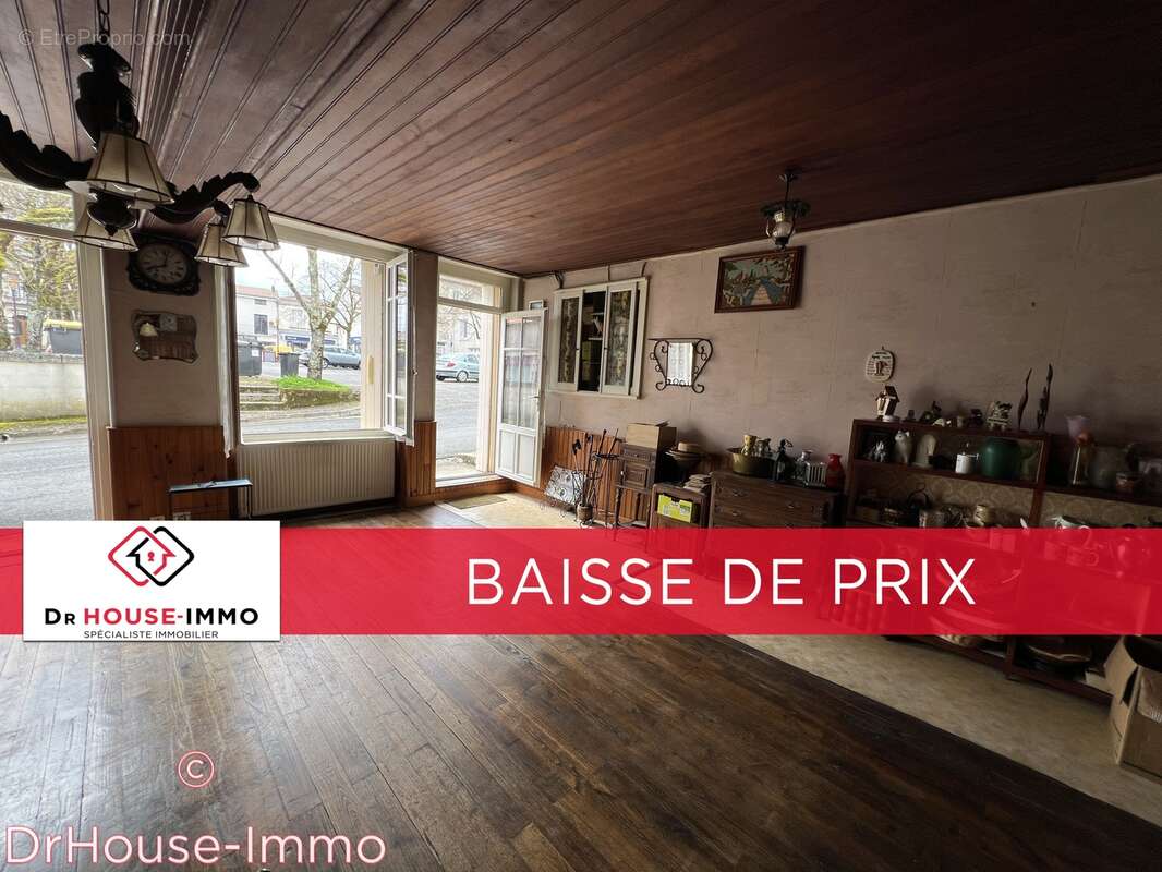 Maison à MONTBRON