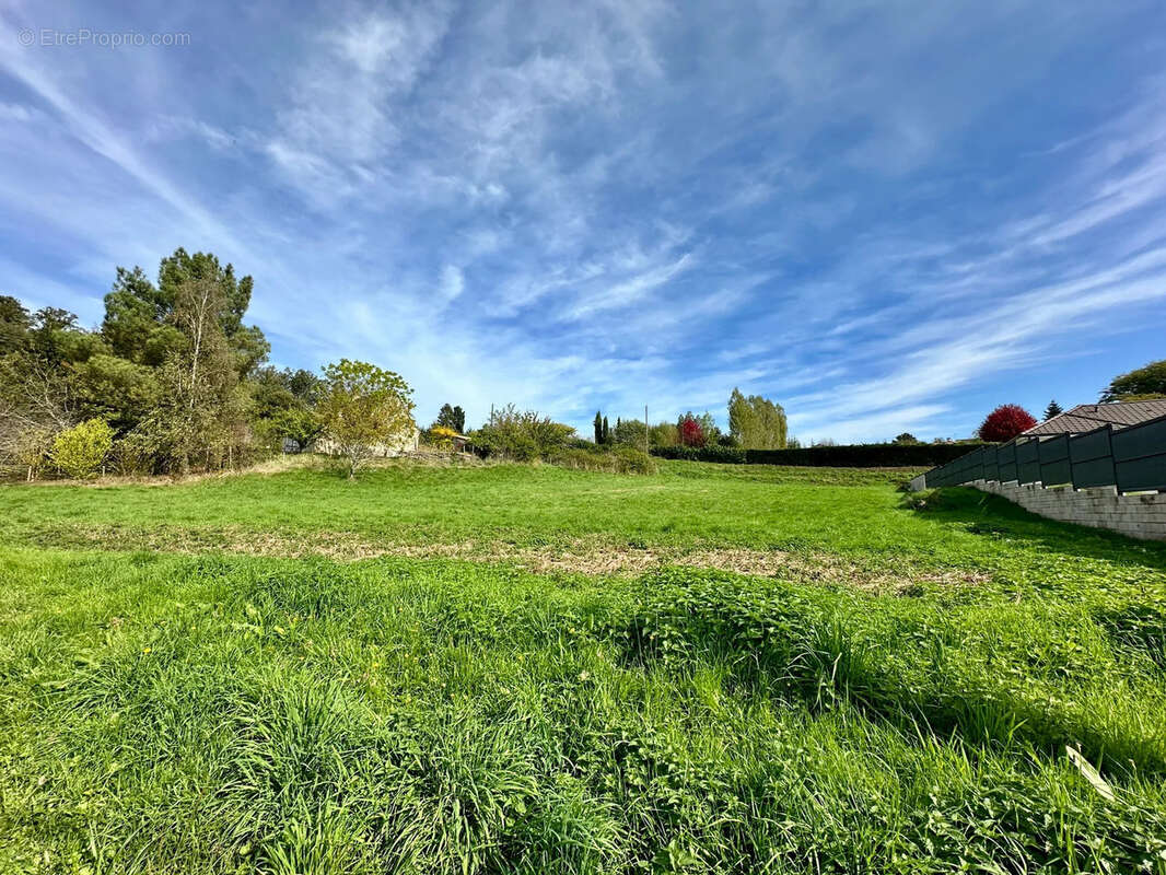 Terrain à GOURDON