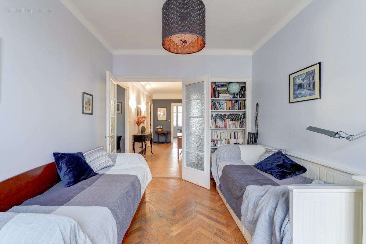 Appartement à LYON-6E