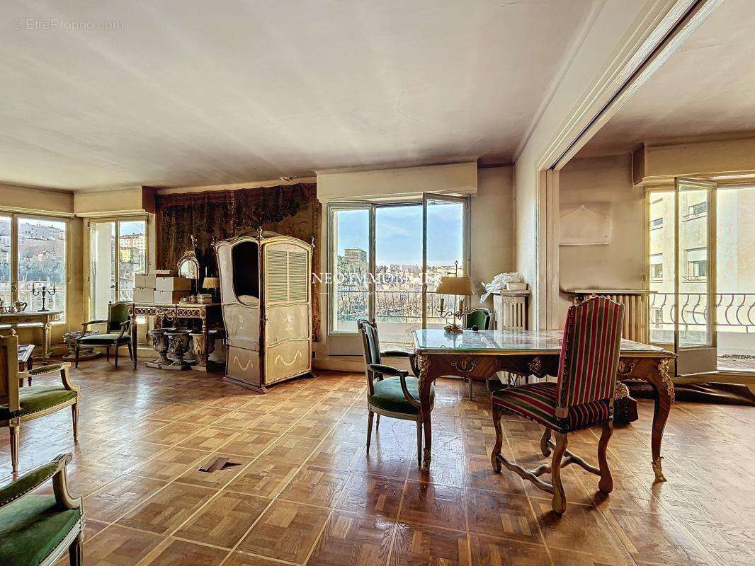 Appartement à LYON-6E