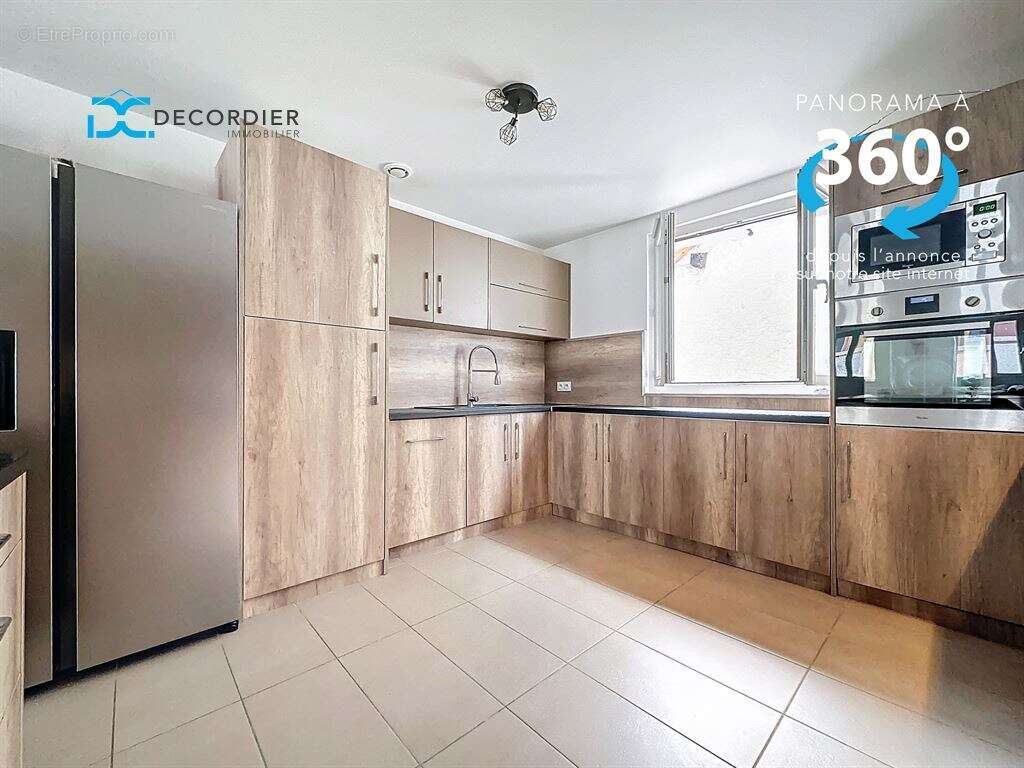Appartement à EVIAN-LES-BAINS