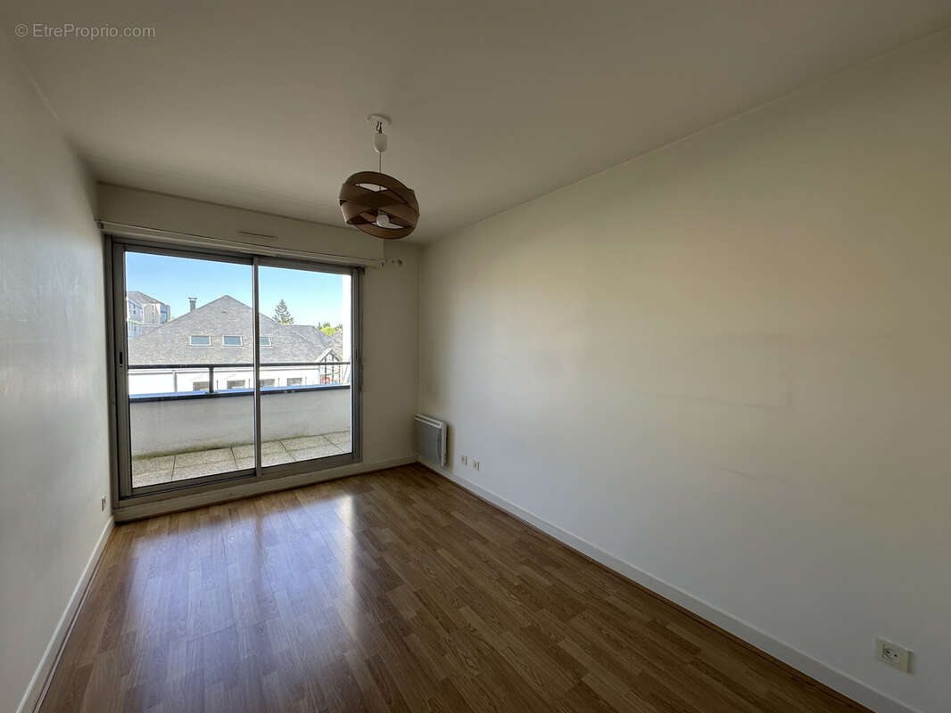 Appartement à SAINT-JEAN-DE-BRAYE
