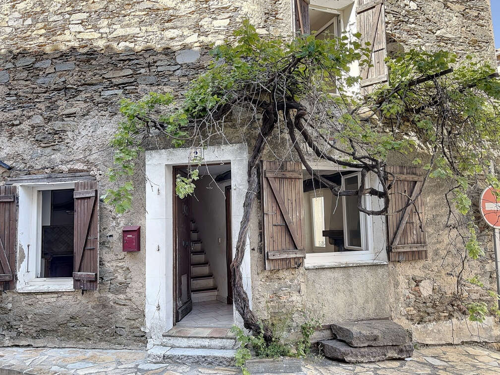 Maison à LA GARDE-FREINET