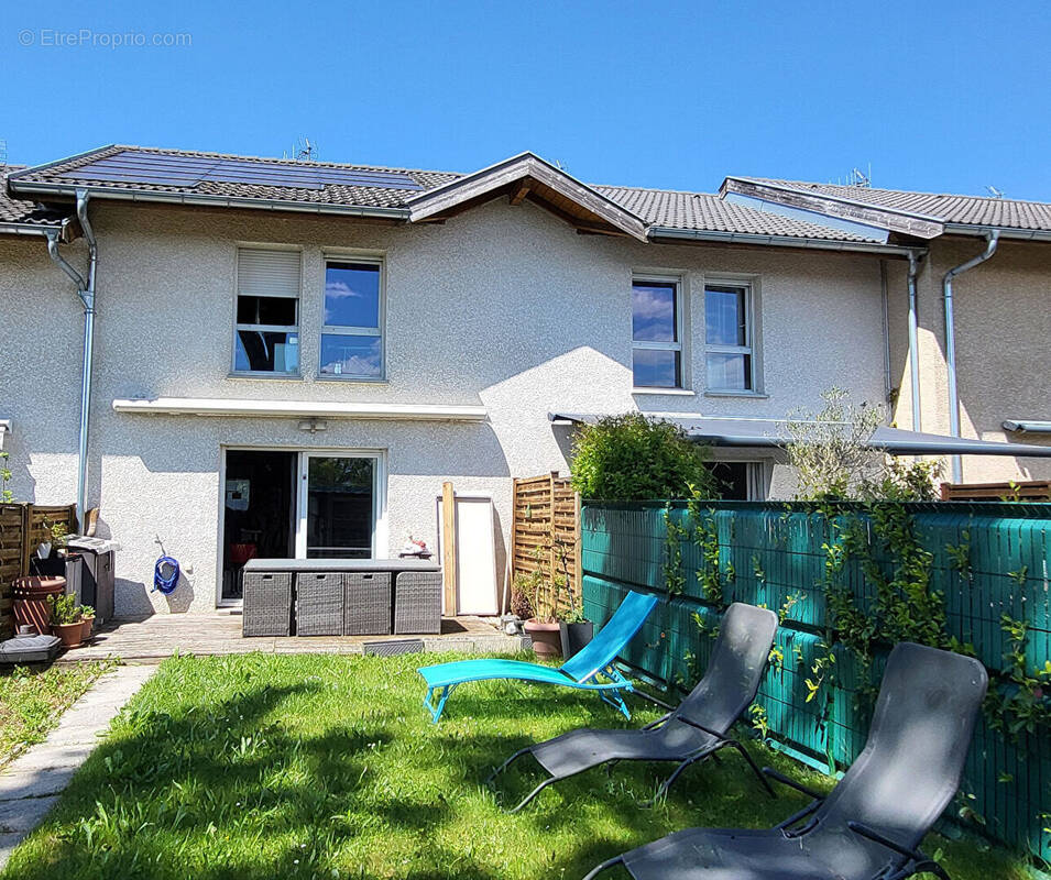 Maison à CRANVES-SALES