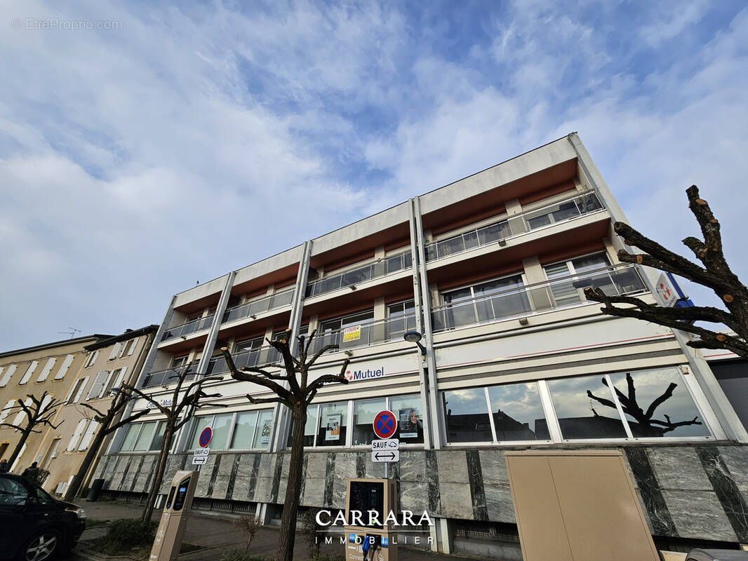 Appartement à ARS-SUR-MOSELLE