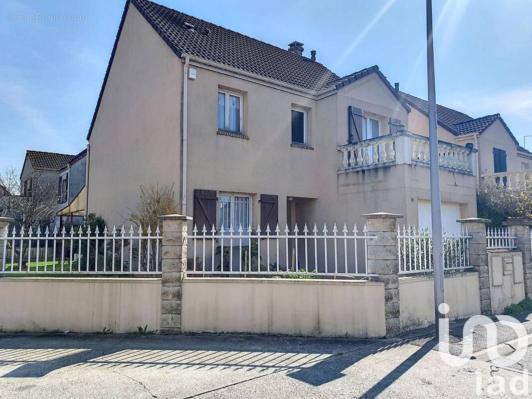 Photo 1 - Maison à VILLEPINTE