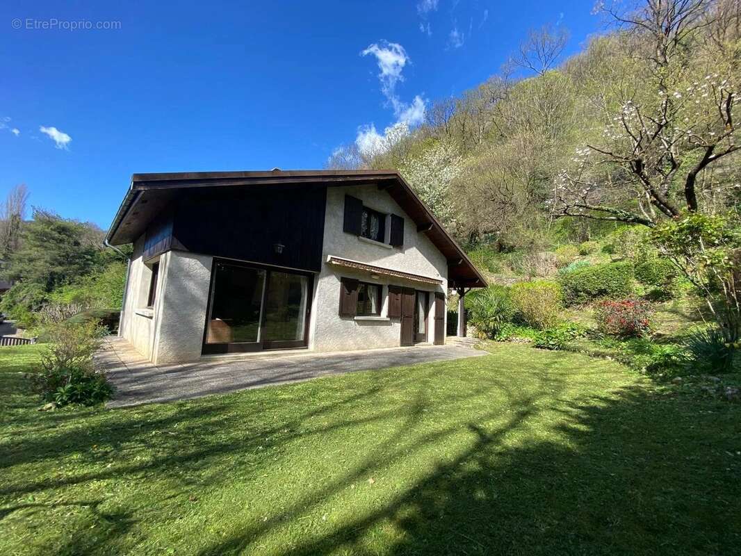 Maison à FONTANIL-CORNILLON