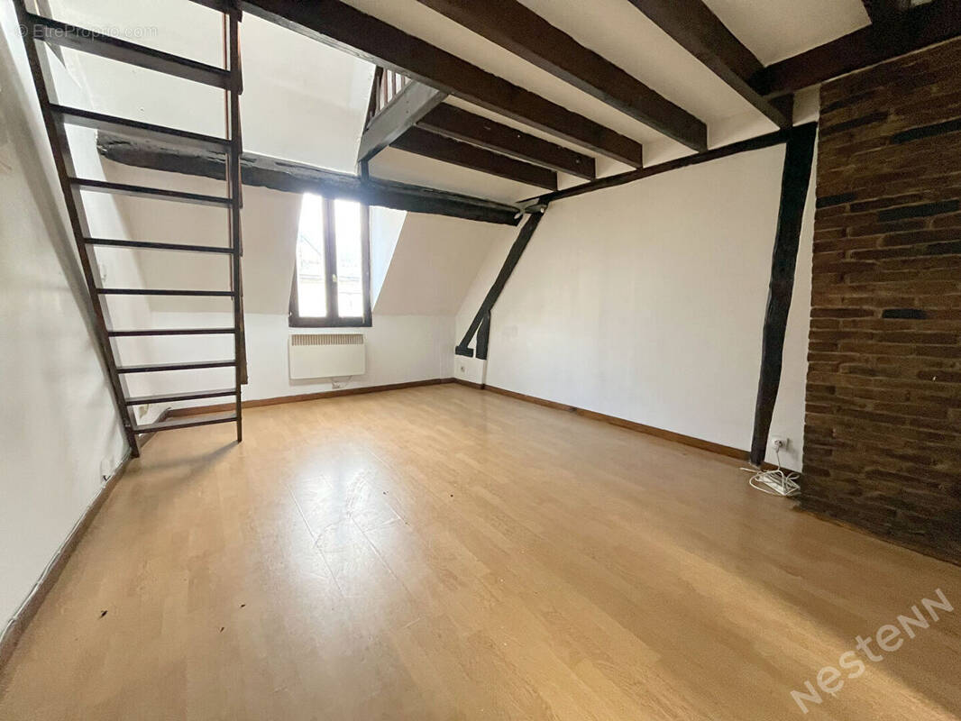 Appartement à MERU