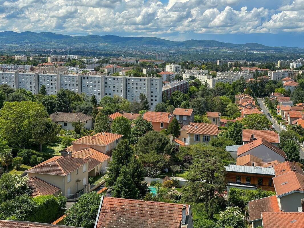 Appartement à LYON-5E