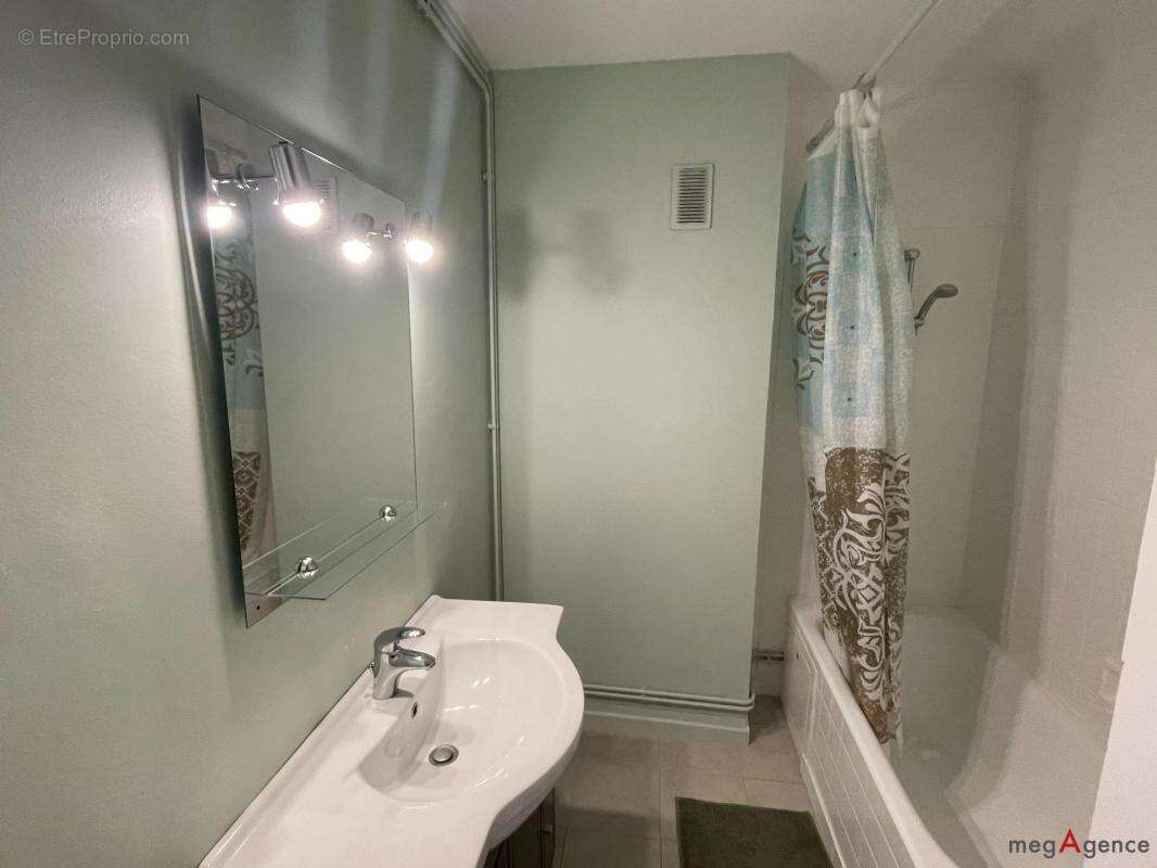 Appartement à ECHIROLLES