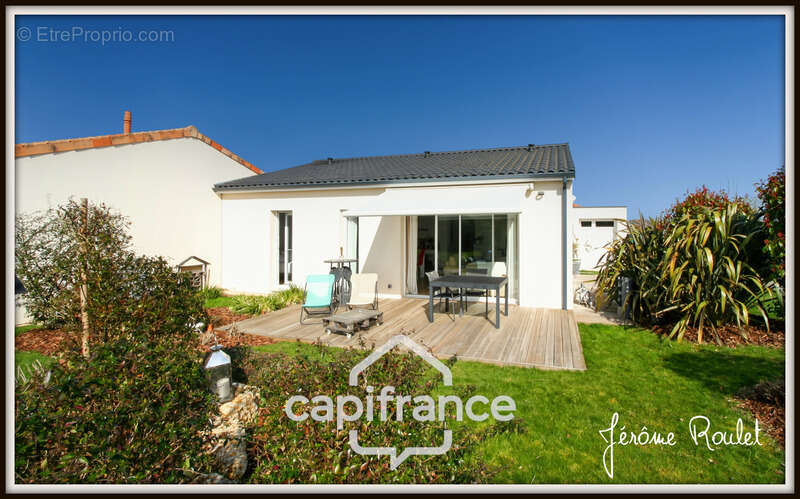 Maison à MIGNE-AUXANCES